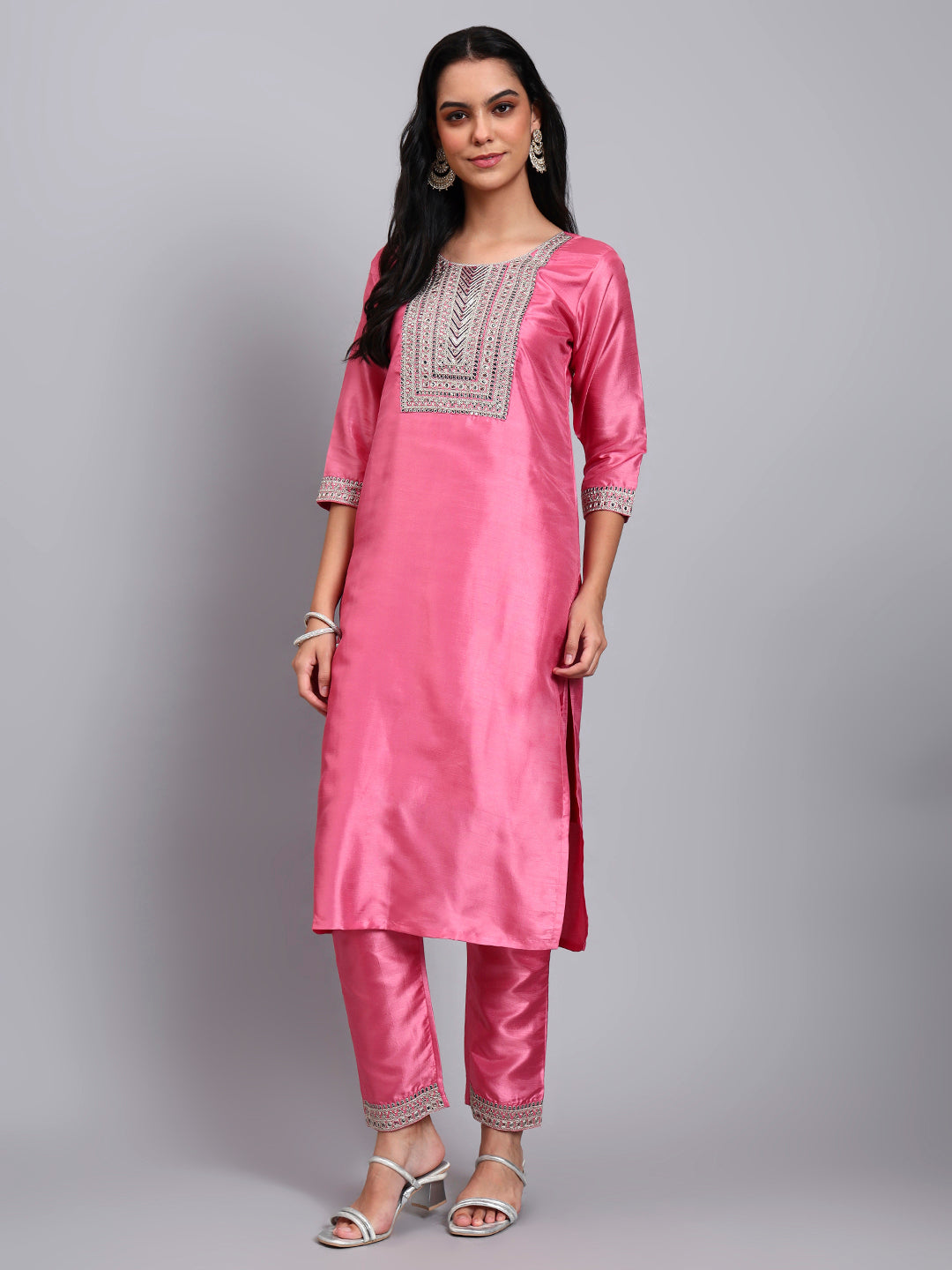 Women Pink Silk Blend Embroidered Kurta Pant Set