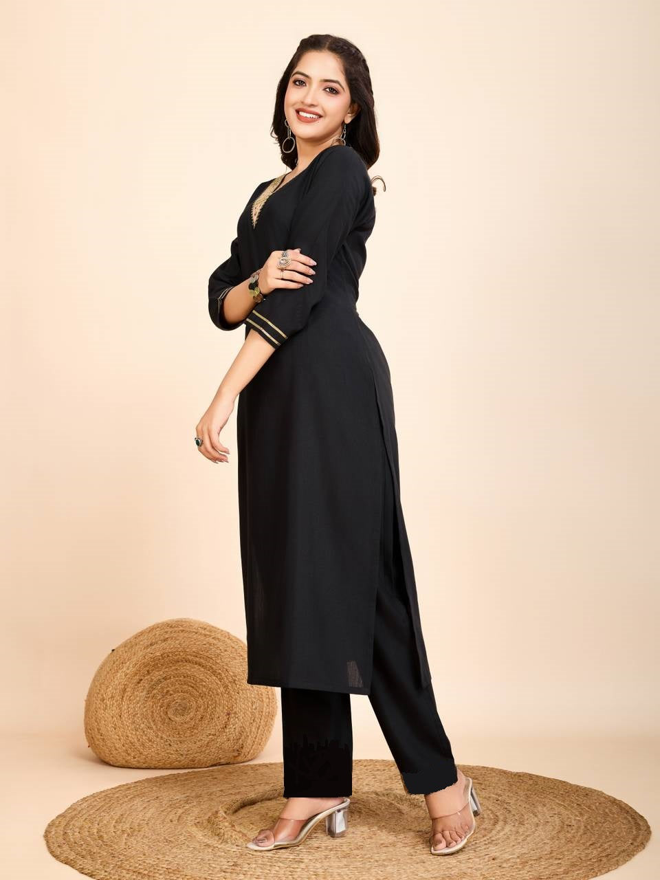 Women Black Cotton Embroidered Kurta Pant Set