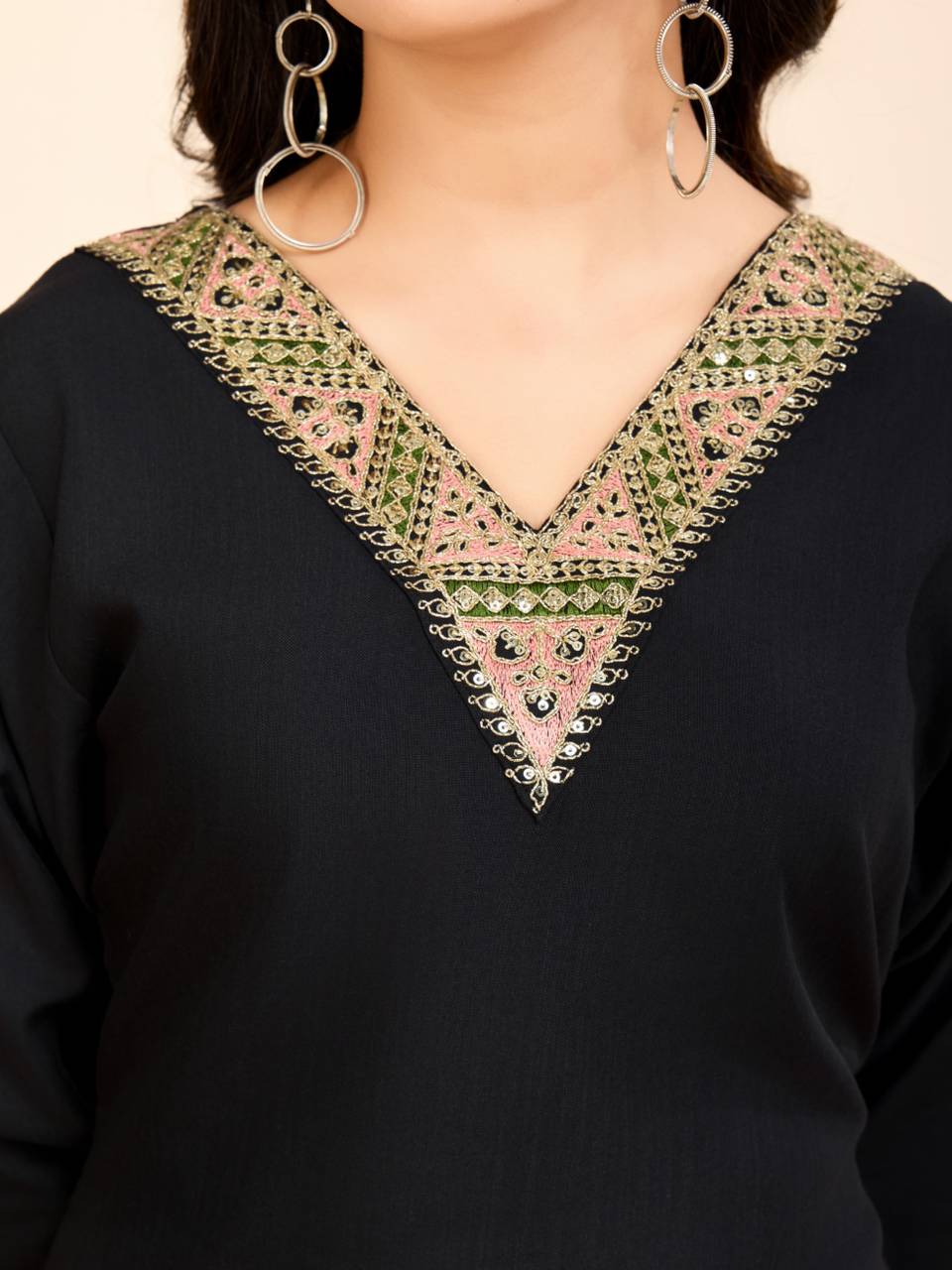 Women Black Cotton Embroidered Kurta Pant Set