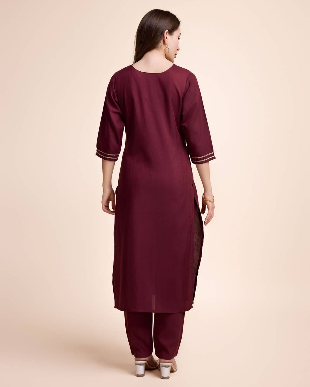 Women Maroon Cotton Embroidered Kurta Pant Set