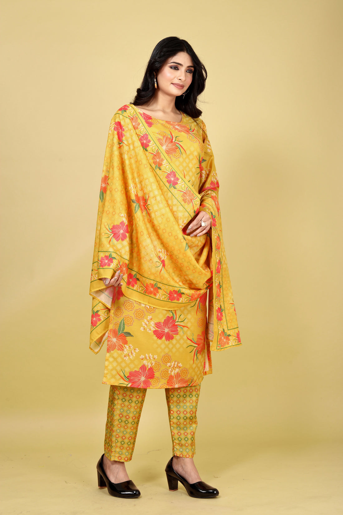 Women Yellow Poly Muslin Silk Printed Kurta Pant Dupatta Set | Digital Print | Festive Wear