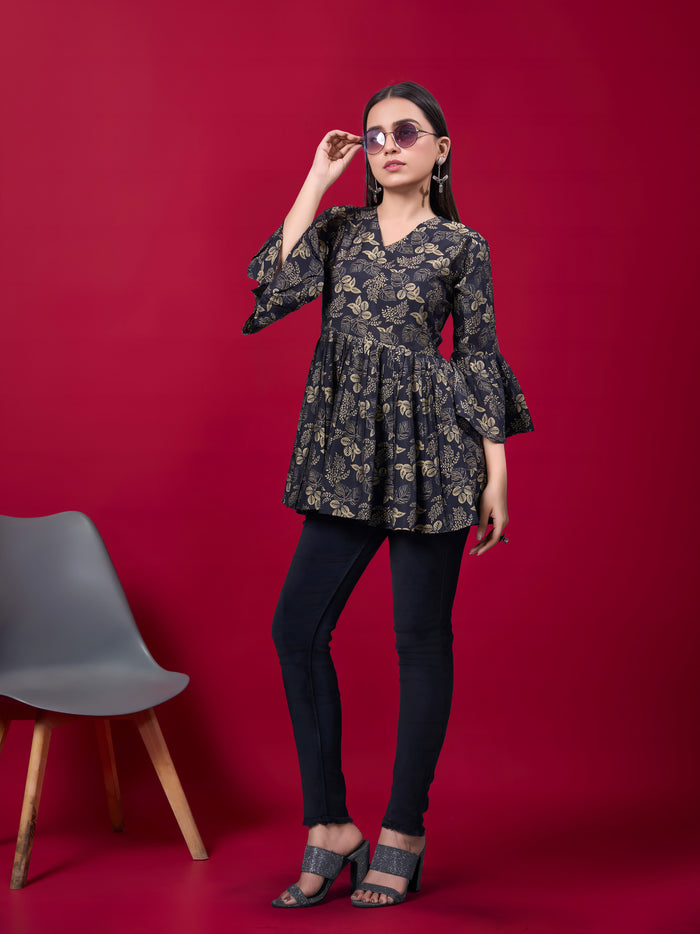 MultiAura Printed Top