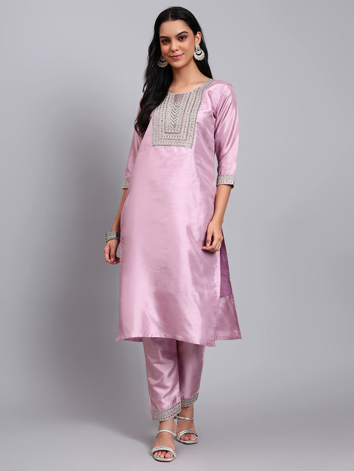 Women Light Pink Silk Blend Embroidered Kurta Pant Set